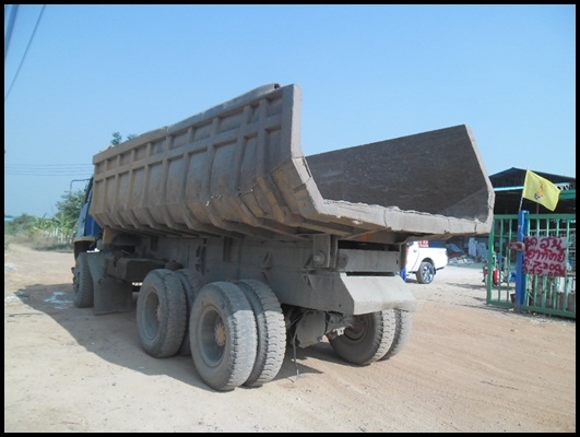 อีซูซุ 210