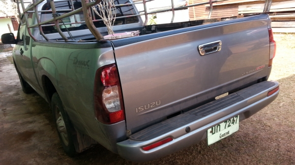 ขาย SUZU D-MAX 2.5 SLX ปี 50 สภาพสวย ขาย SUZU D-MAX 2.5 SLX ปี 50 สภาพสวย