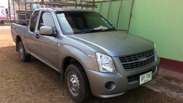 ขาย SUZU D-MAX 2.5 SLX ปี 50 สภาพสวย ขาย SUZU D-MAX 2.5 SLX ปี 50 สภาพสวย