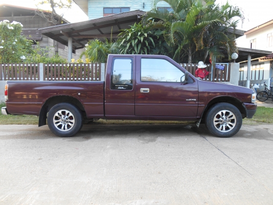 ขายด่วน Isuzu TFR ปี37 สีแดง เพาว์เวอร์ ล้อแม็ค ภายในสวยต่อรองได้