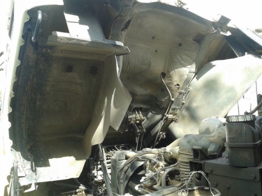 รถนิสสัน 10 ล้อ โม่ปูม CW431 250 แรงม้า. สนใจติดต่อ 081 - 6079515 รถนิสสัน 10 ล้อ โม่ปูม CW431 250 แรงม้า. สนใจติดต่อ 081 - 6079515