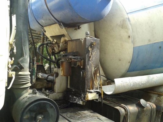 รถนิสสัน 10 ล้อ โม่ปูม CW431 250 แรงม้า. สนใจติดต่อ 081 - 6079515 รถนิสสัน 10 ล้อ โม่ปูม CW431 250 แรงม้า. สนใจติดต่อ 081 - 6079515