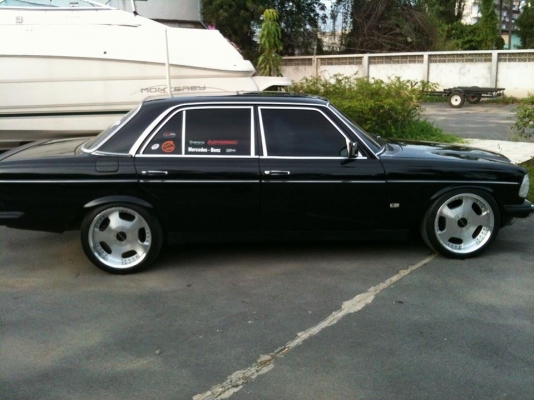 ขายด่วนครับ benz w123 1jz เทอโบ auto