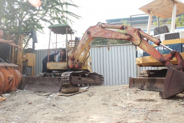 ขายแบคโฮ FURUKAWA IHI IS-010A เครื่องดีเซล 2สูบ ราคา 148,000 บาท