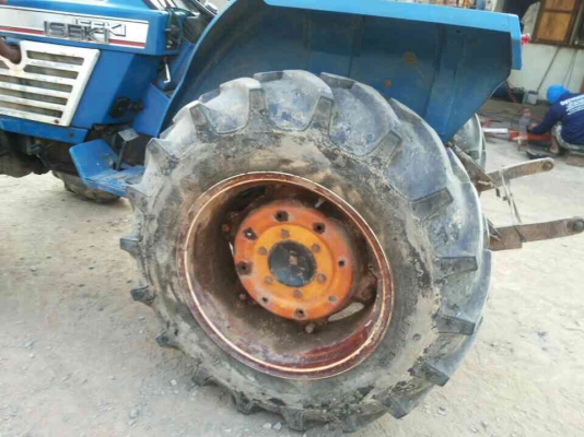 ปัญญาแทรคเตอร์มาแล้ว...จัดมาให้ครับ อีเซกิ TL 2800 ตัวเปล่า