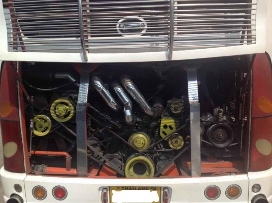 ขายรถบัส แต่งแล้ว 3.5 ต่อรองได้