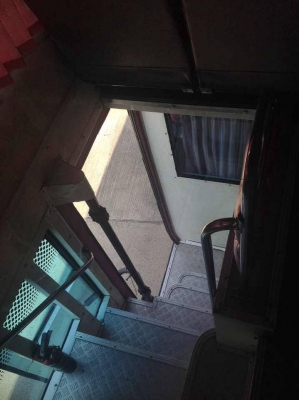 ขายรถบัส แต่งแล้ว 3.5 ต่อรองได้