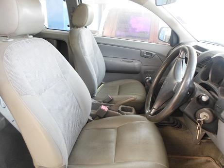 toyota vigo  cab 2.5