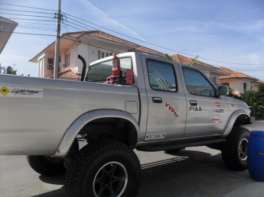 ขายออฟโรด nissan frontira  ปี02