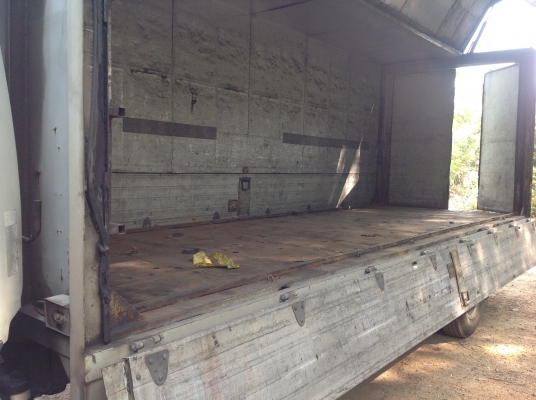 ขายตู้ปีกนก ขายตู้ปีกนก