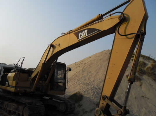 ขายรถแบคโฮ CAT320V2-2DL สภาพเช็คระบบใหม่ทั้งคันเครื่องดีปั้มดีไฟฟ้าครบเอวแน่นโซ่ 70\% เอกสารทะเบียน