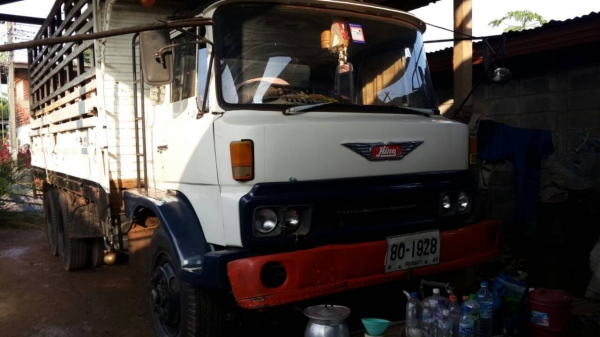 HINO  KT  925  เครื่องEH700    10ล้อเพลาเดียว