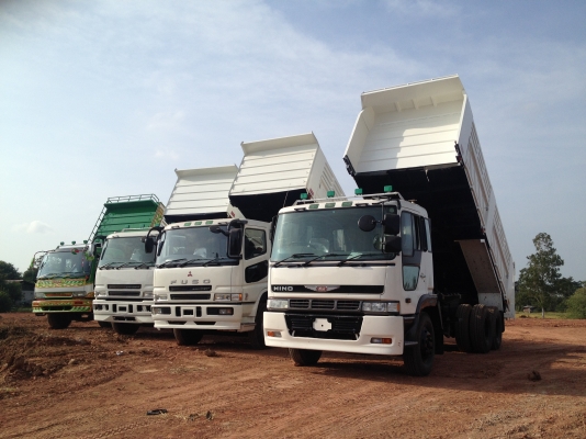 ศูนย์รวมรถบรรทุกมือสอง เกรด A สวยๆมีหลายคันจดทะเบียนมีเล่มแล้วถึงทำ รถนอกรถในสภาพเหมือนใหม่ป้ายแดงรับประกัน เครื่องยนต์ เกียร์ เฟืองท้าย ระบบไฟ ระบบแอร์ 30 วัน เข้ามาดูก่อนครับ ปรับราคาใหม่ ถูกกว่าเดิมครับขายแบบราคากันเองครับ โทรสอบถามราคาได้ครับ