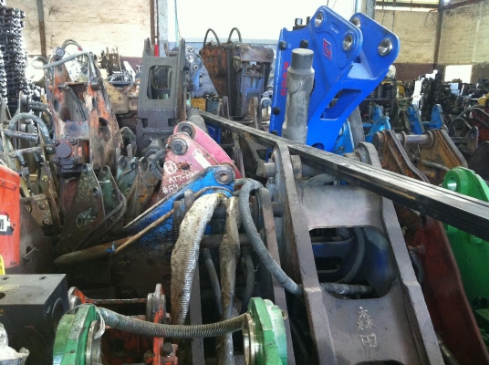 รับติดตั้งและเดินท่อหัวเจาะกระแทก รับติดตั้งและเดินท่อหัวเจาะกระแทก