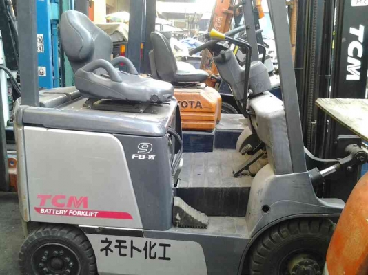 รถยกไฟฟ้า TCM 900โล พร้อมใช้