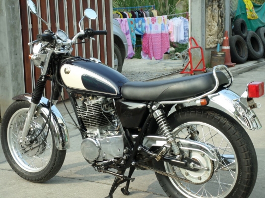 วุฒินนบุรี// ขาย SR400cc. ปี99 เลขเต็มรถประกอบใหม่ๆมือ1เมืองไทยเก็บงานมาแล้วคับสวยๆไสๆ