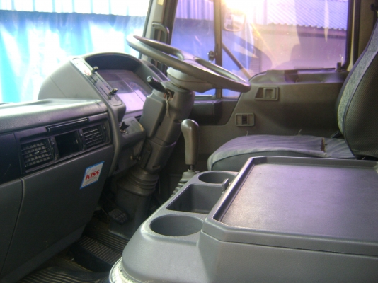 ขายรถ6ล้อ HINO FF1J 210 แรง เครื่องเทอร์โบว์อินเตอร์ JO8C แอร์เย็นเครื่องดี คัชชีสวยไม่มีที่ติ รถห้างแท้ ปี 2545 สภาพพร้อมใช้งาน ยาว5.50เมตร ยางเลเดียน 6 เส้น มาดูไม่ผิดหวังครับ ขายรถ6ล้อ HINO FF1J 210 แรง เครื่องเทอร์โบว์อินเตอร์ JO8C แอร์เย็นเครื่องดี คัชชีสวยไม่มีที่ติ รถห้างแท้ ปี 2545 สภาพพร้อมใช้งาน ยาว5.50เมตร ยางเลเดียน 6 เส้น มาดูไม่ผิดหวังครับ