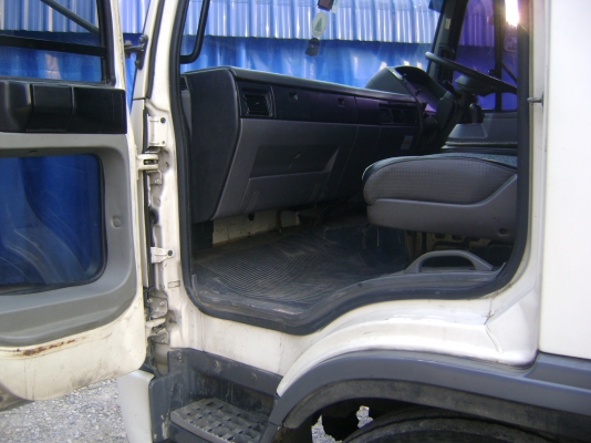 ขายรถ6ล้อ HINO FF1J 210 แรง เครื่องเทอร์โบว์อินเตอร์ JO8C แอร์เย็นเครื่องดี คัชชีสวยไม่มีที่ติ รถห้างแท้ ปี 2545 สภาพพร้อมใช้งาน ยาว5.50เมตร ยางเลเดียน 6 เส้น มาดูไม่ผิดหวังครับ ขายรถ6ล้อ HINO FF1J 210 แรง เครื่องเทอร์โบว์อินเตอร์ JO8C แอร์เย็นเครื่องดี คัชชีสวยไม่มีที่ติ รถห้างแท้ ปี 2545 สภาพพร้อมใช้งาน ยาว5.50เมตร ยางเลเดียน 6 เส้น มาดูไม่ผิดหวังครับ