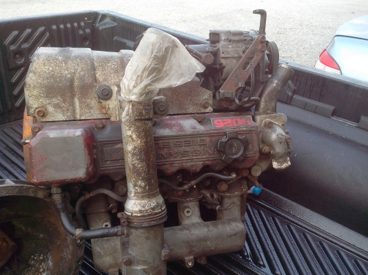 ขายเครื่อง นิสันฝาแดง 2500d พร้อมเกียร์