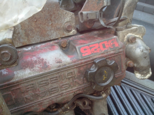 ขายเครื่อง นิสันฝาแดง 2500d พร้อมเกียร์