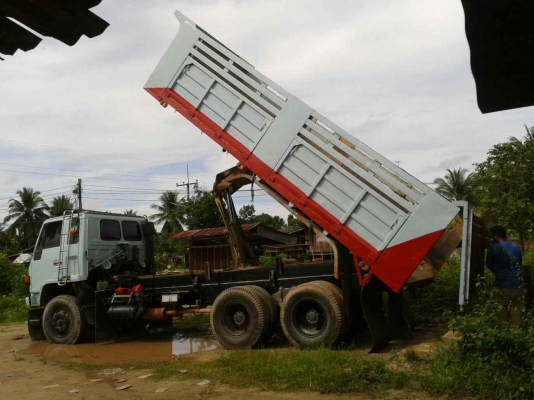 10ล้อดั้ม ISUZU ROCK240 นางฟ้าแท้เกียร์ฟูลเลอร์ดั้มสามมิตร์