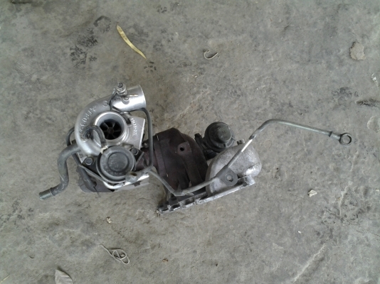 ขายเทอร์โบมิตซูสตาด้าพร้อมท่อไอดีไอเสียครบชุดพร้อมใส่คับ