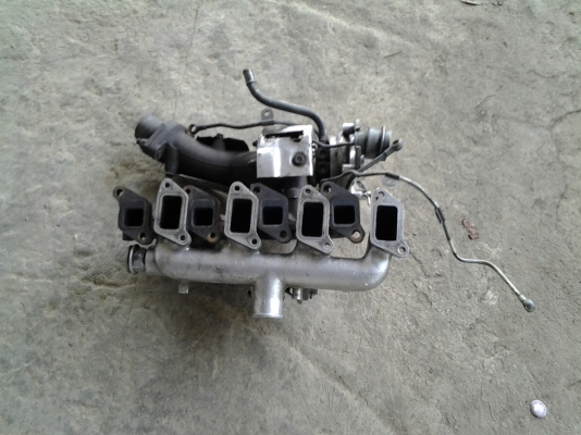 ขายเทอร์โบมิตซูสตาด้าพร้อมท่อไอดีไอเสียครบชุดพร้อมใส่คับ