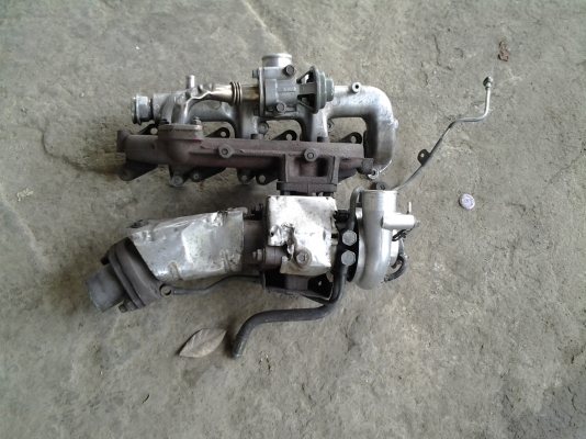 ขายเทอร์โบมิตซูสตาด้าพร้อมท่อไอดีไอเสียครบชุดพร้อมใส่คับ