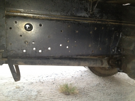 ขาย 6 ล้อ HINO ติดเครน 3 ตัน 3 ปลอก ขาย 6 ล้อ HINO ติดเครน 3 ตัน 3 ปลอก