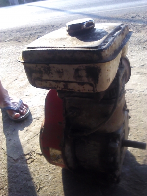 เครื่องยนต์HONDA รุ่น G 200 5 แรงม้า สภาพพร้อมใช้เครื่องติดดี(มีVDO ทดสอบให้ดู)