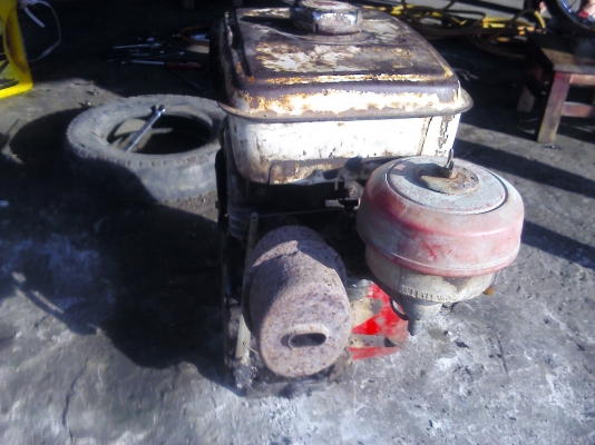 เครื่องยนต์HONDA รุ่น G 200 5 แรงม้า สภาพพร้อมใช้เครื่องติดดี(มีVDO ทดสอบให้ดู)