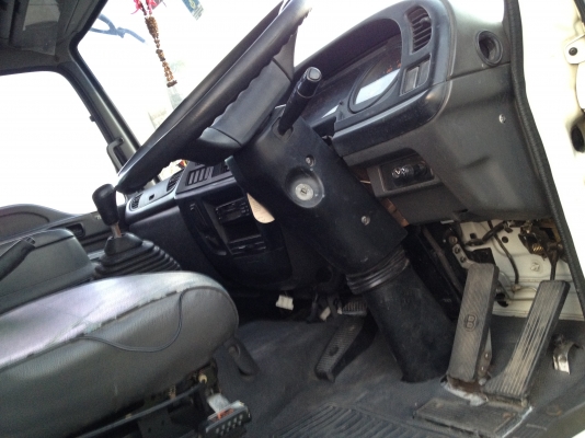 ขาย 6 ล้อ ISUZU FTR 200 ตู้ 10 บาน ปี 47 ขาย 6 ล้อ ISUZU FTR 200 ตู้ 10 บาน ปี 47