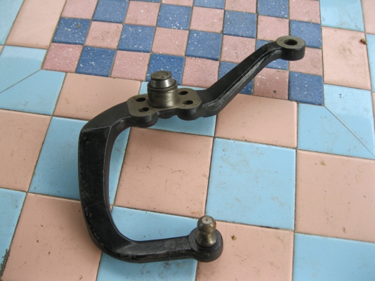 ต้องการขาย 106 มีจำนวนหลายอัน อันละ 2500บ. ติดต่อที่ 081-8235492