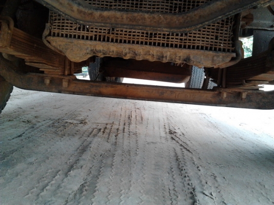 ***ขายแล้วครับขอบคุณ Truck2hand ขาย 6 ล้อ ISUZU TL100 ปี23 สภาพเดิมๆบางๆ เครื่อง4BC2 100 แรง แห้งๆ ไม่เยิ้ม ไม่หลวม ช่วงล่างเดิมๆ ไม่ส่าย เกียร์ดีเข้าง่าย คัสซีสวยไม่ผุ ไม่บวม กระบะพื้นไม้คอกไม้ ยาว4.30ม. ยางหน้า7.50 ดี6เส้น หัวไม่ผุ สีบาง ต้องเก็บ รถพร้อ