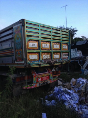 รถอิซูซุ 10 ล้อดั๊ม FXZ 320 แรงม้า ปี 50  ( ขายแม่ลูก  มีขาย 3 พ่วง  ) สนใจติดต่อ 081 - 6079515