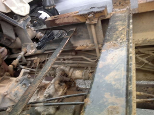 รถฮีโน่ 10 ล้อดั๊ม FM3H  195 แรงม้า ปี 39  สนใจติดต่อ 081 - 6079515