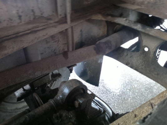 รถฮีโน่ 10 ล้อดั๊ม FM3H  195 แรงม้า ปี 39  สนใจติดต่อ 081 - 6079515