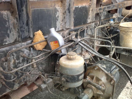 รถฮีโน่ 10 ล้อดั๊ม FM3H  195 แรงม้า ปี 39  สนใจติดต่อ 081 - 6079515