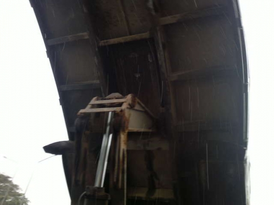 รถฮีโน่ 10 ล้อดั๊ม FM3H  195 แรงม้า ปี 39  สนใจติดต่อ 081 - 6079515