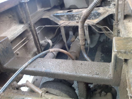 รถฮีโน่ 10 ล้อดั๊ม FM3H  195 แรงม้า ปี 39  สนใจติดต่อ 081 - 6079515