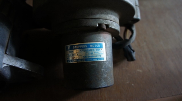 มอเตอร์คันเร่งและไดชาร์ตมาร์คไฟว์