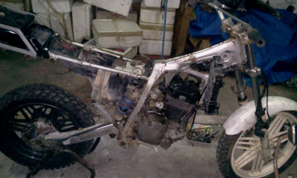 ขายโครงพร้อมทะเบียนแท้โอนขนส่ง ax1 250cc ราคา19999บาท