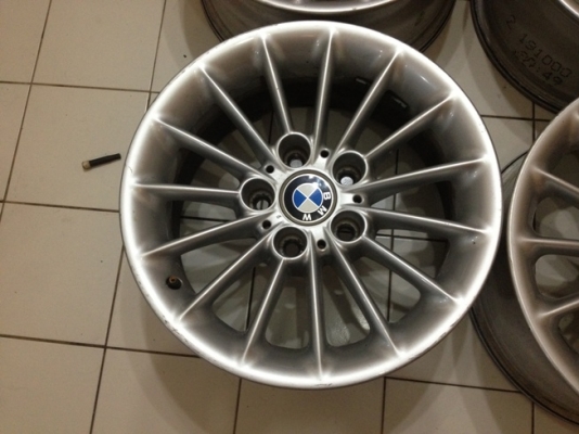 ขายแม็กแท้ BMW เดิมมือ2 ขอบ16 5รู120 ราคา 5,500 บาท สวยๆถูกๆ