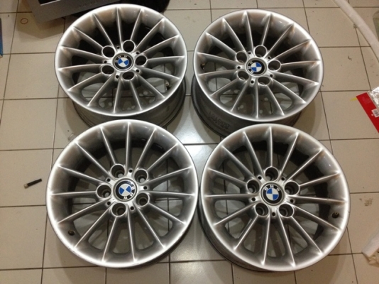 ขายแม็กแท้ BMW เดิมมือ2 ขอบ16 5รู120 ราคา 5,500 บาท สวยๆถูกๆ