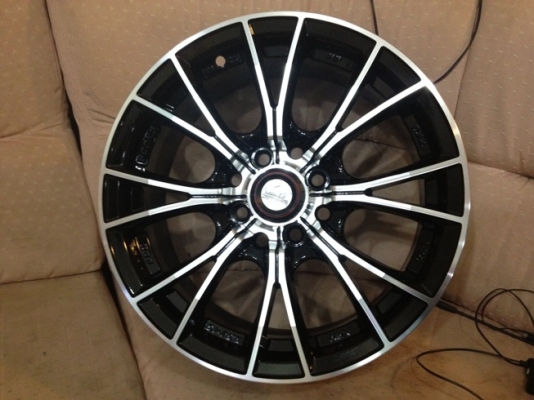 ขายล้อแม็กใหม่100\% Samurai Bushido ขอบ15 4รู100/114 ราคา 9300 บาทถูก