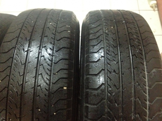 ขายแม็กซ์เดิมมือ2 Honda Civic ขอบ 15 พร้อมยางปี 10 ราคา 6500 บ.ราคาถูก