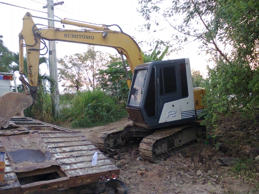 ขายแมกโคs160SUMITTOMO 60รถนอกใช้น้อยรรถสวยสีเดิม เอกสารอินวอย์ มีลายหัวแย็ก รถเร็วมาก