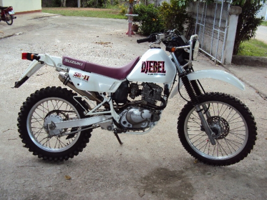 ขายเอนดูโร่พันแท้ SUZUKI DJEBEL 200 สภาพสวย