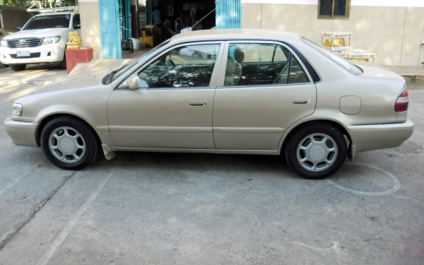 ขายรถ TOYOTA-COROLLA - ปี 2001 น้ำมัน+NGV