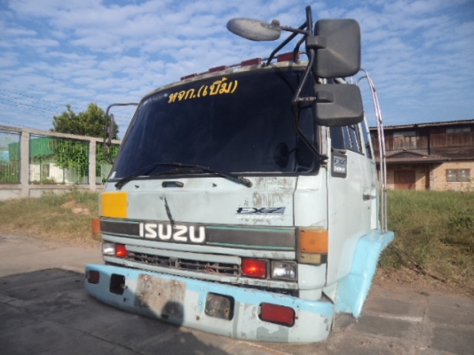 ขายหัวรถอีซูซุร็อก240นางฟ้า สภาพสวยๆราคาถูกๆ ขายไปจ.สุรินร์แล้วคับ